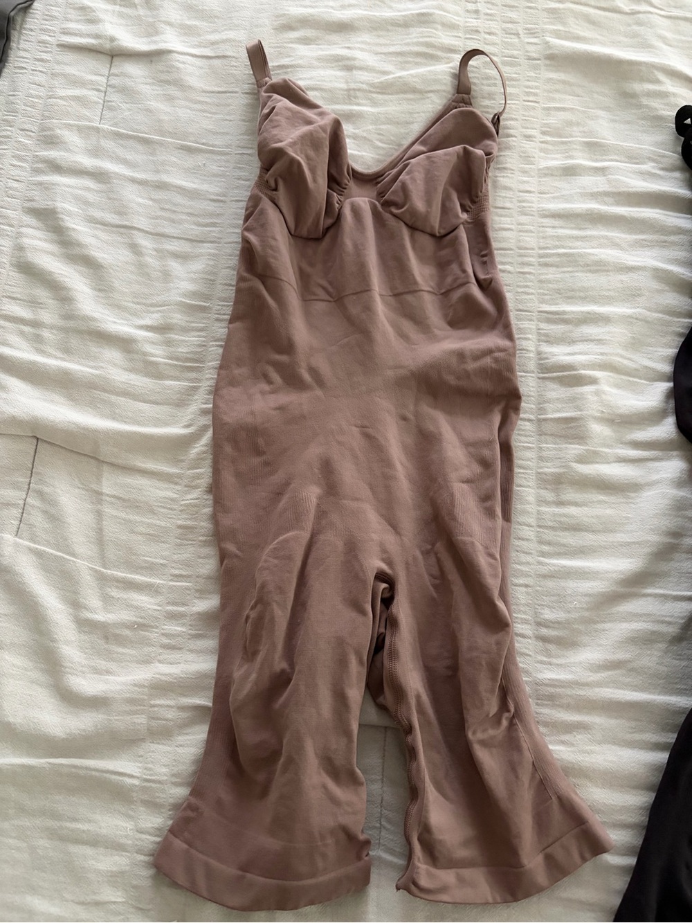 SKIMS Tan/Black Sculpting Mid-Thigh Bodysuit